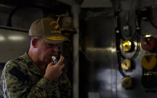 USS SHILOH Recieves Battle &quot;E&quot;