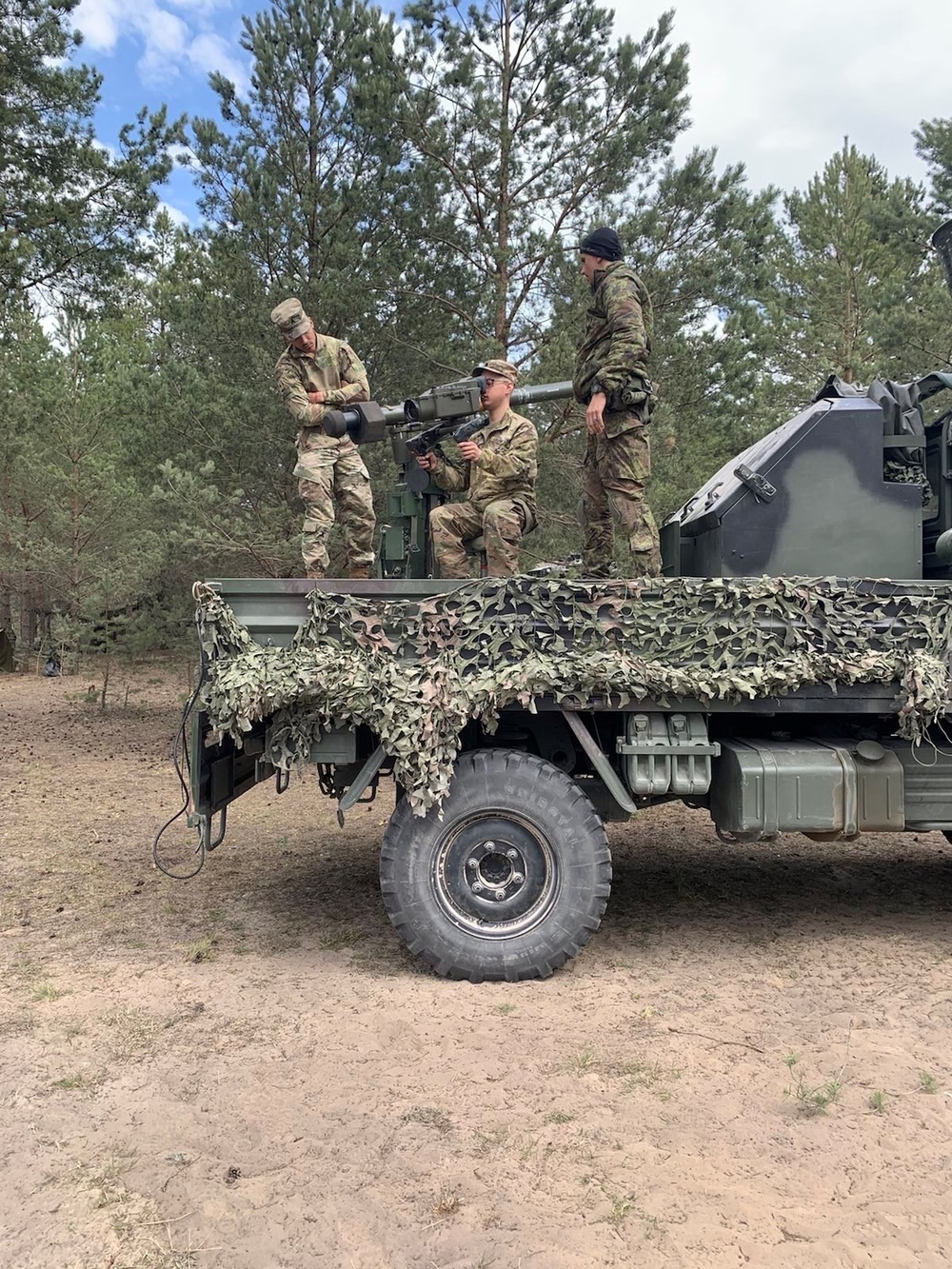 2/A/5-4 ADAR Cross Training with Estonian ADA