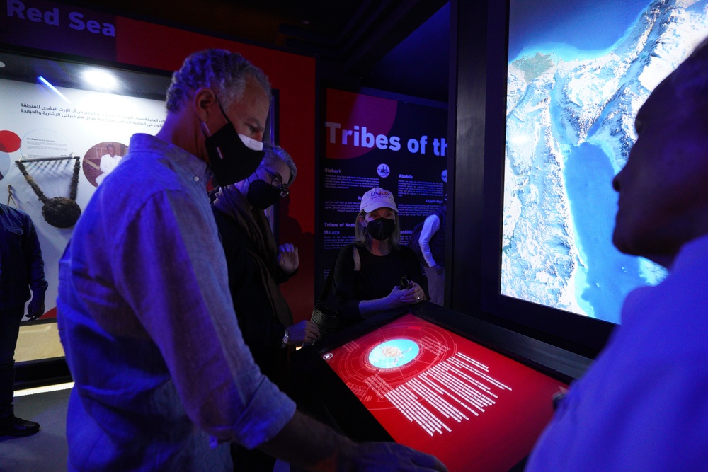 AMB Cohen &amp; MD Leslie Reed at Red Sea Wonders Museum