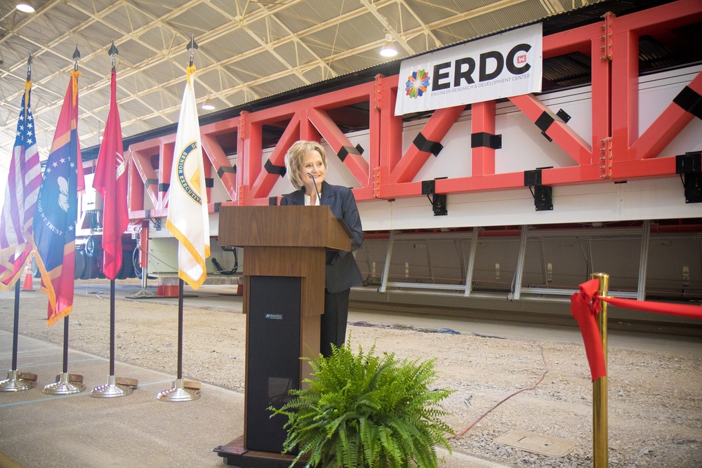 ERDC Cuts Ribbon for New Heavy Vehicle Simulator