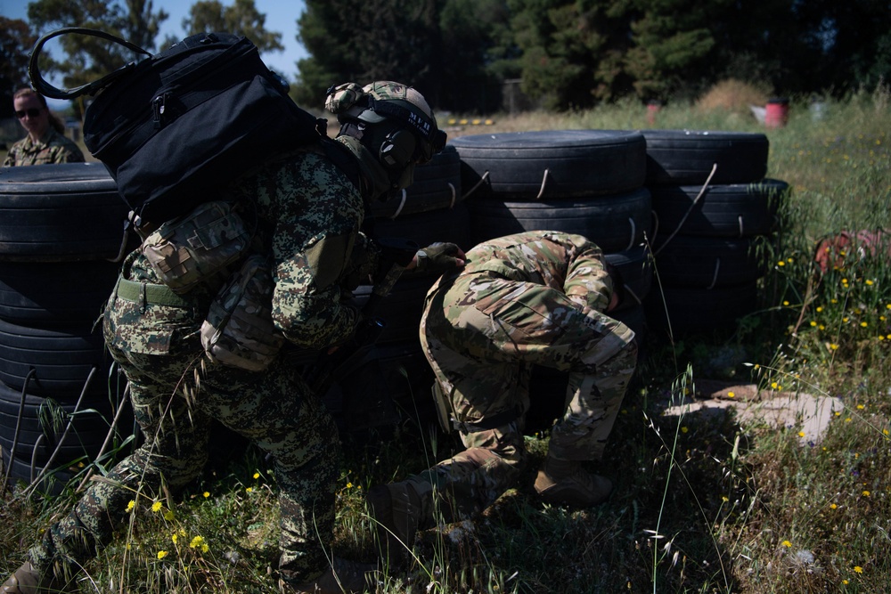 86th AES and 31st Saros simulate Aeromedical Evacuation