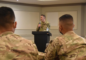 Members of Missouri National Guard's 35th Military Police Brigade Conduct Subject Matter Expert Exchange with Members of Panamanian Police and Protection Agencies.