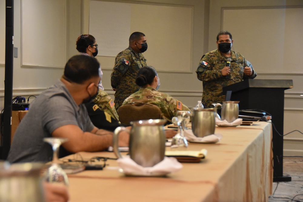Members of Missouri National Guard's 35th Military Police Brigade Conduct Subject Matter Expert Exchange with Members of Panamanian Police and Protection Agencies.