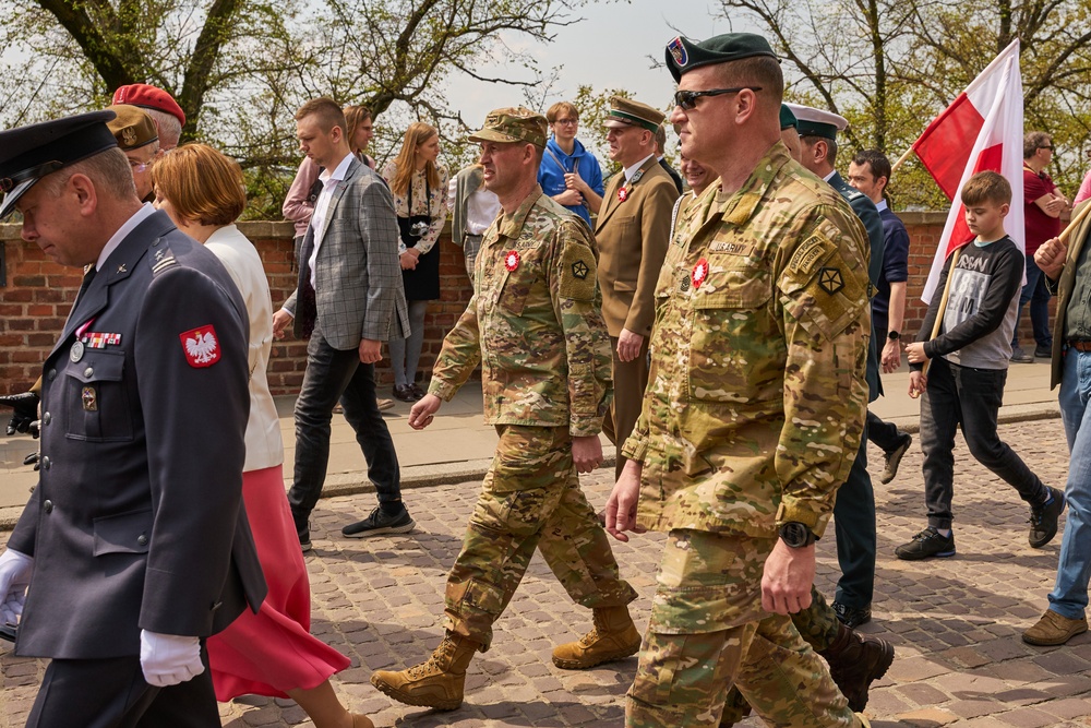 V Corps Soldiers Attend Constitution Day Ceremonies