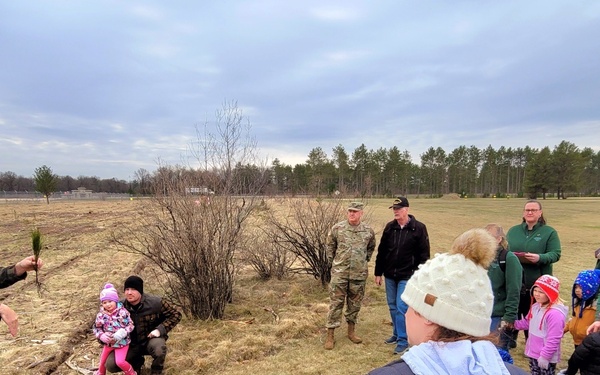 Dozens attend Fort McCoy’s 2022 Arbor Day observance, tree planting