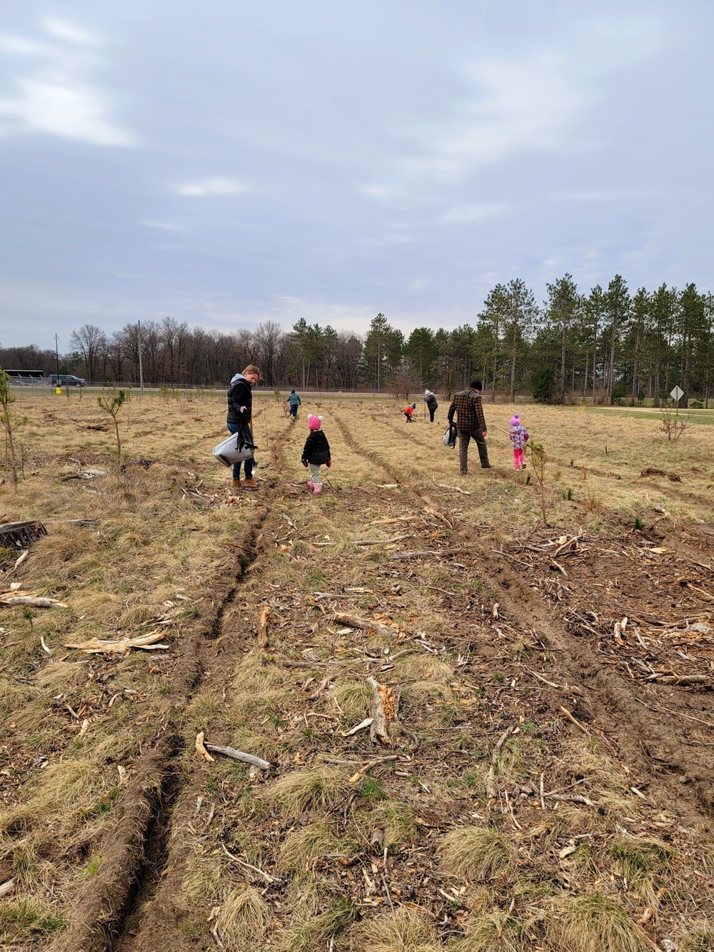 Dozens attend Fort McCoy’s 2022 Arbor Day observance, tree planting