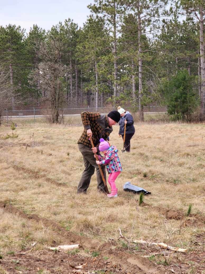 Dozens attend Fort McCoy’s 2022 Arbor Day observance, tree planting