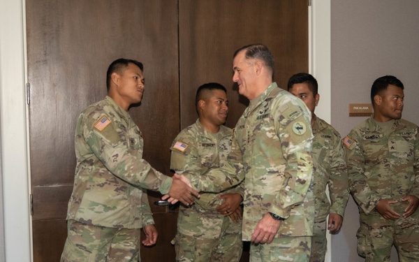 FSM president visits USARPAC