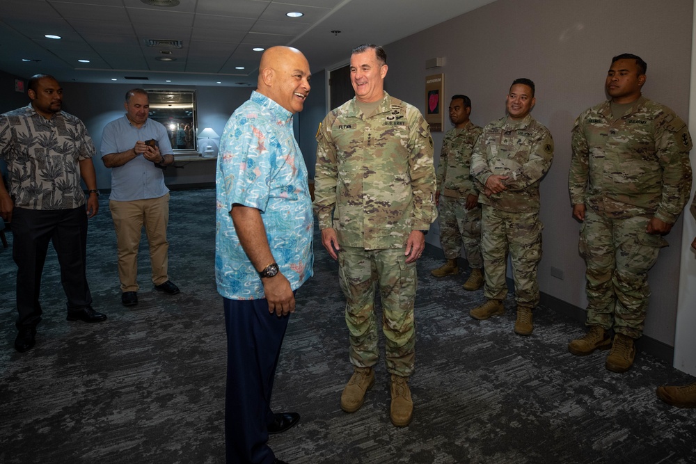 FSM president visits USARPAC