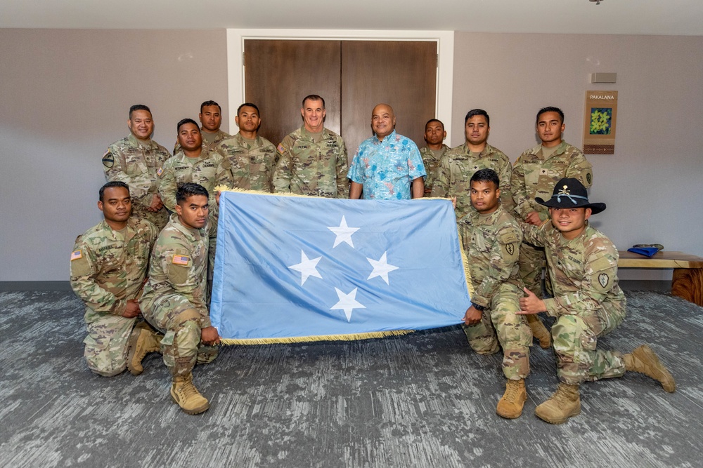FSM president visits USARPAC