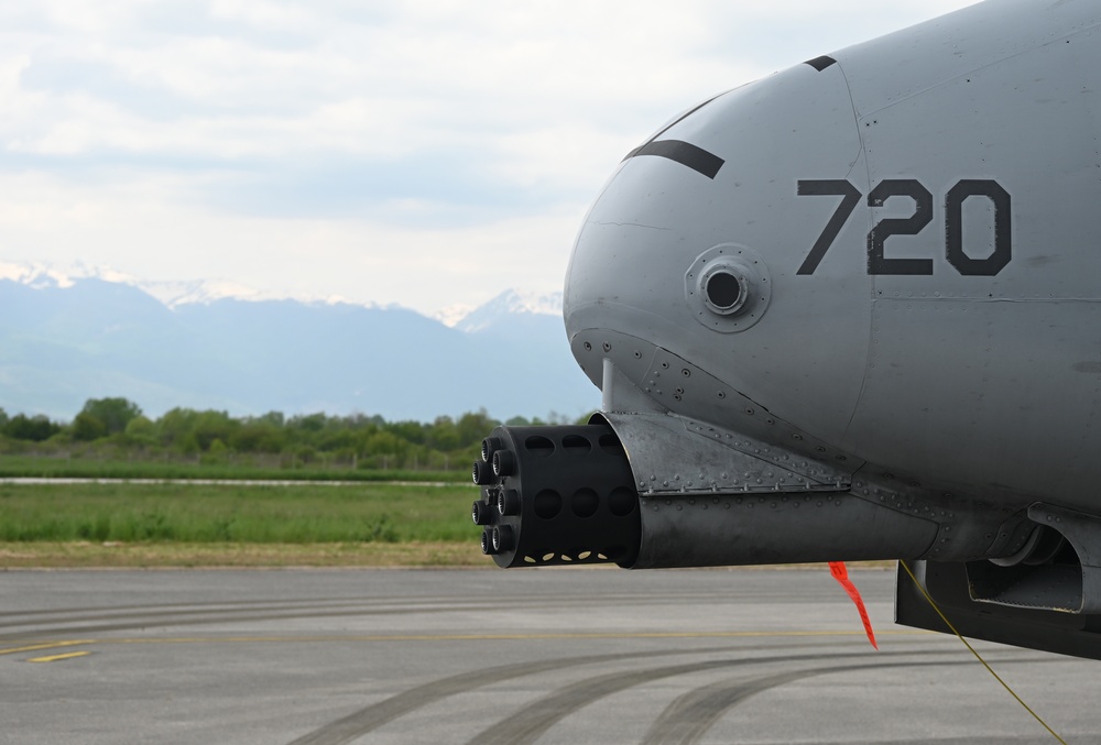 Maryland Air National Guard A-10s arrive in North Macedonia for Swift Response