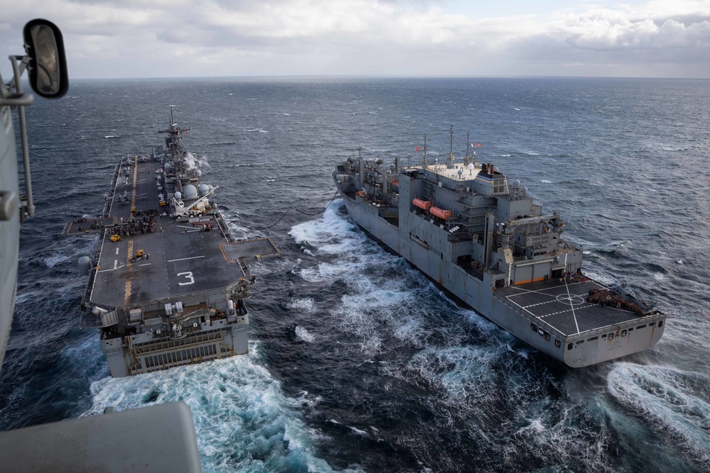 Kearsarge Conducts Operations in the Atlantic Ocean.