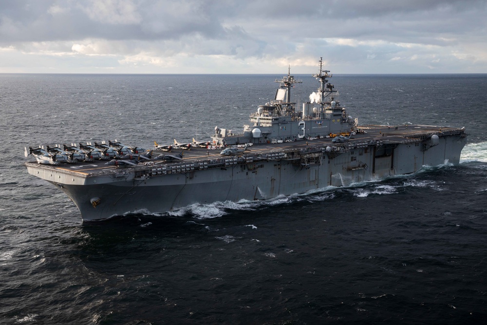 Kearsarge Conducts Operations in the Atlantic Ocean.