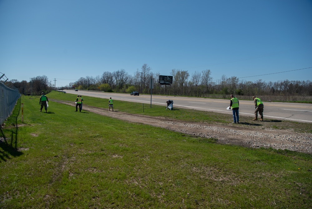 110th Wing Volunteers for Adopt-A-Highway program
