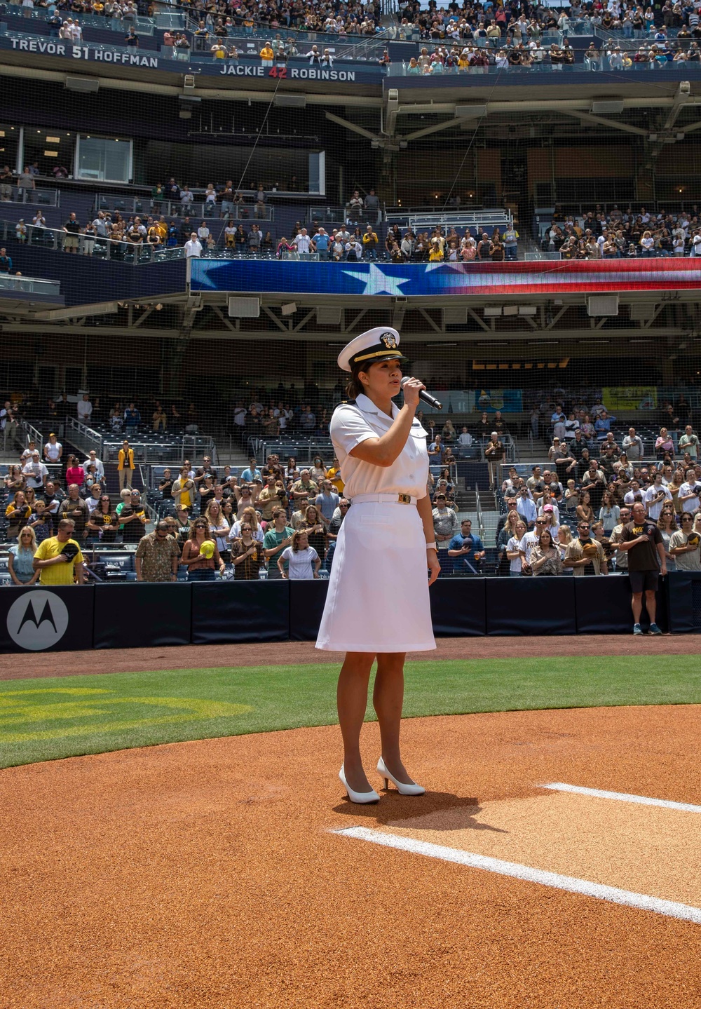 Service Members Celebrate Mothers Day at Petco Park