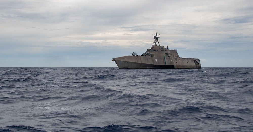 USS Jackson (LCS 6) Conducts Small Boat Operations