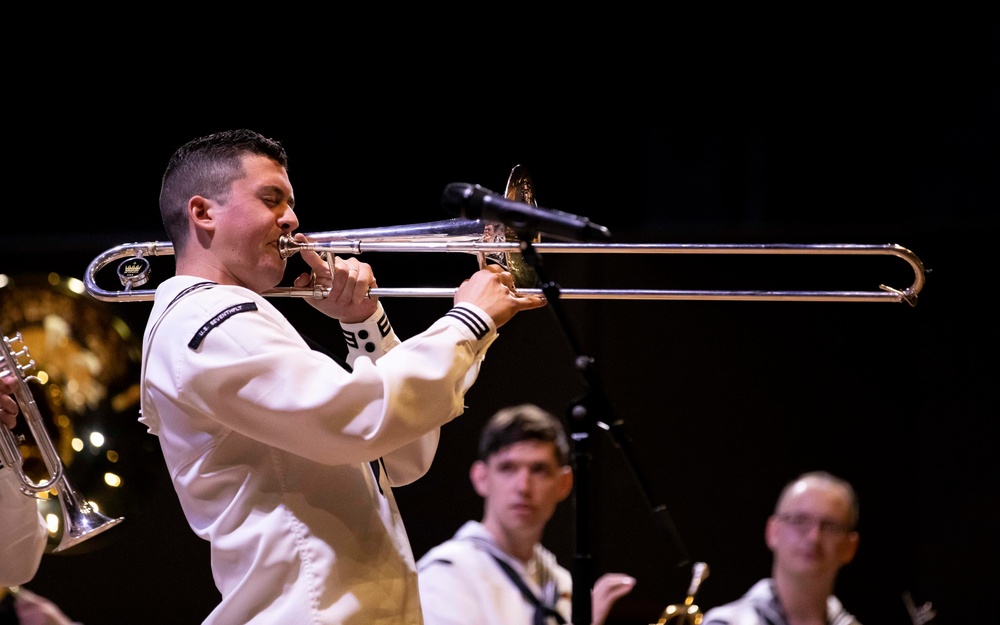 U.S. 7th Fleet Band performs at Saint Peters Lutheran College