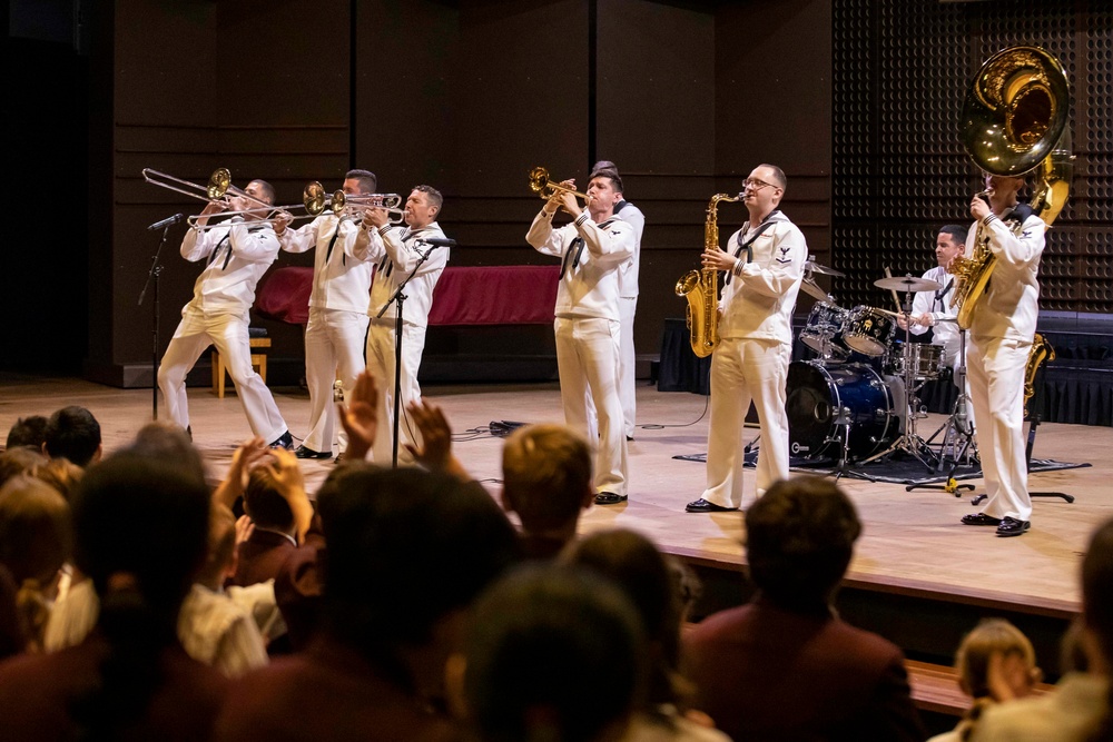 U.S. 7th Fleet Band performs at Saint Peters Lutheran College