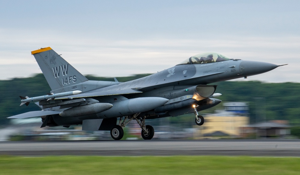 Misawa’s F-16s practice ACE at Yokota