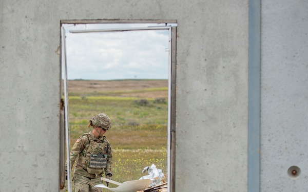 Fire in the hole! Idaho combat engineers practice explosive breaching