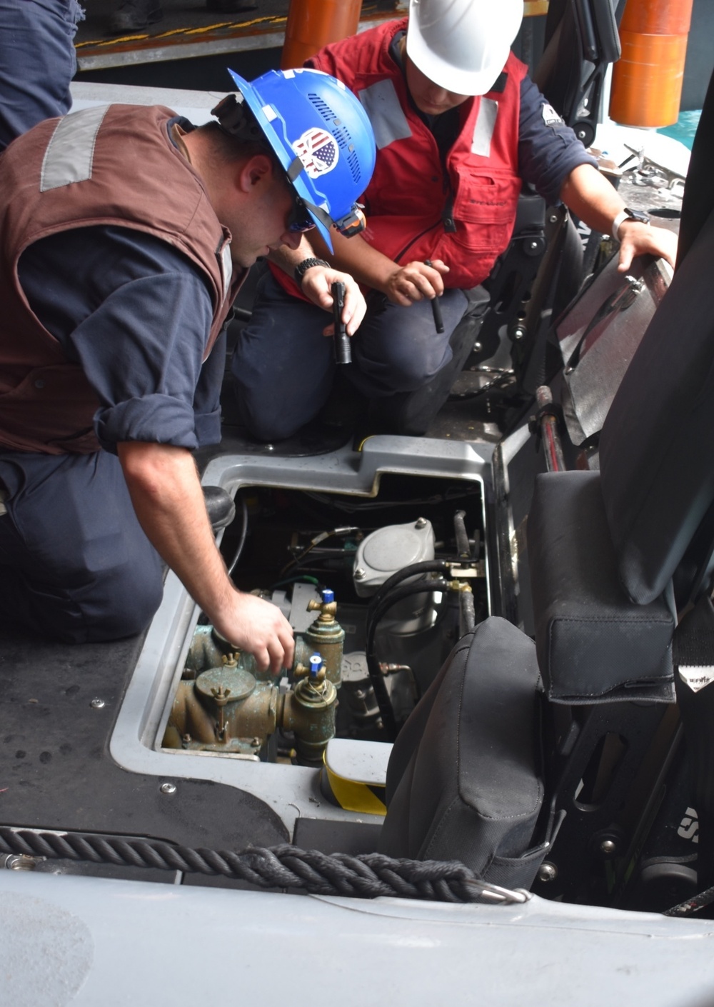 USS Billings Conducts Small Boat Ops