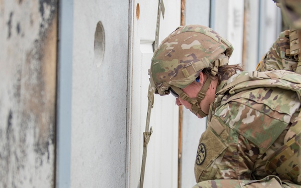 Fire in the hole! Idaho combat engineers practice explosive breaching