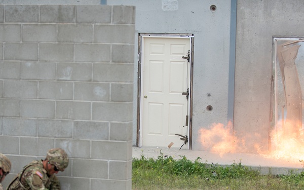 Fire in the hole! Idaho combat engineers practice explosive breaching