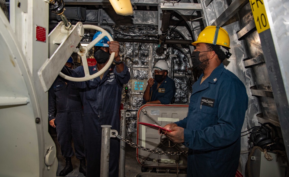 USS Jackson (LCS 6) Sailors Participate in Anchoring Evolution