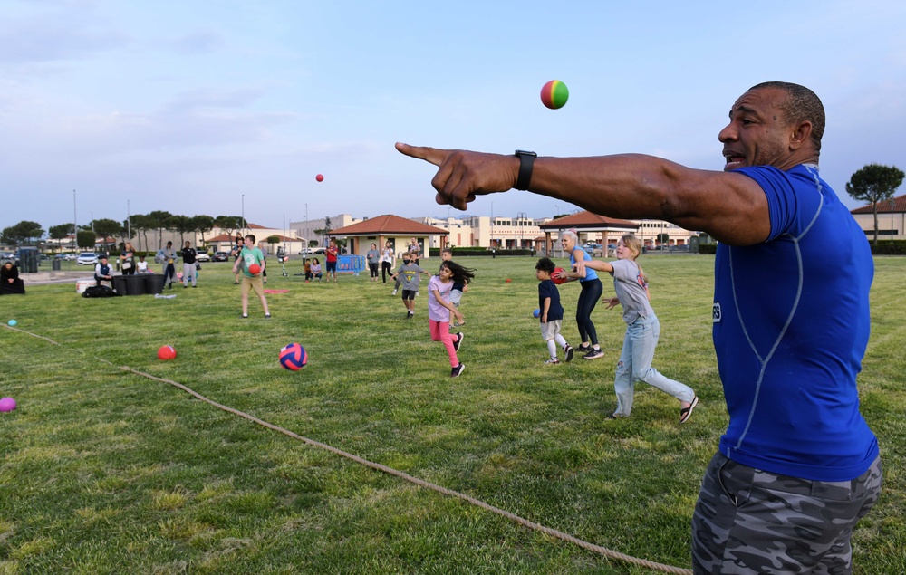 American Gladiators Visit NSA Naples