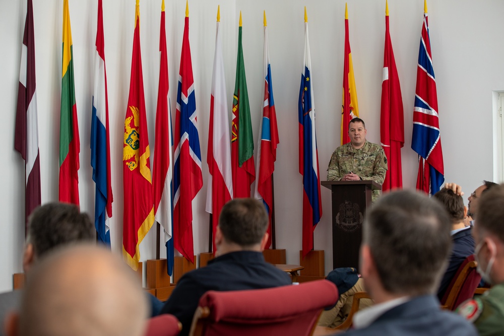 Romanian Parliament Meets Joint NATO Forces