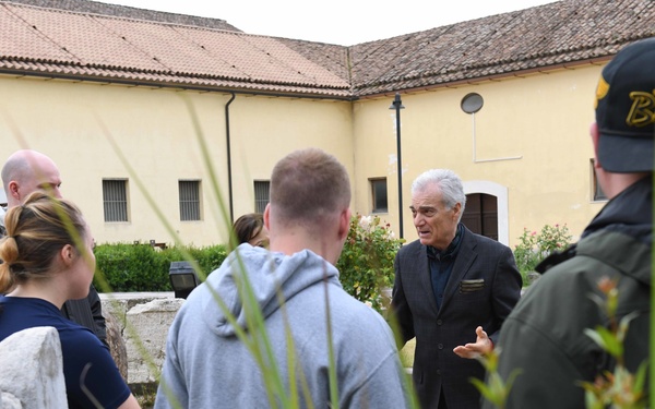 U.S. Military Members Volunteer at Archaeological Museum