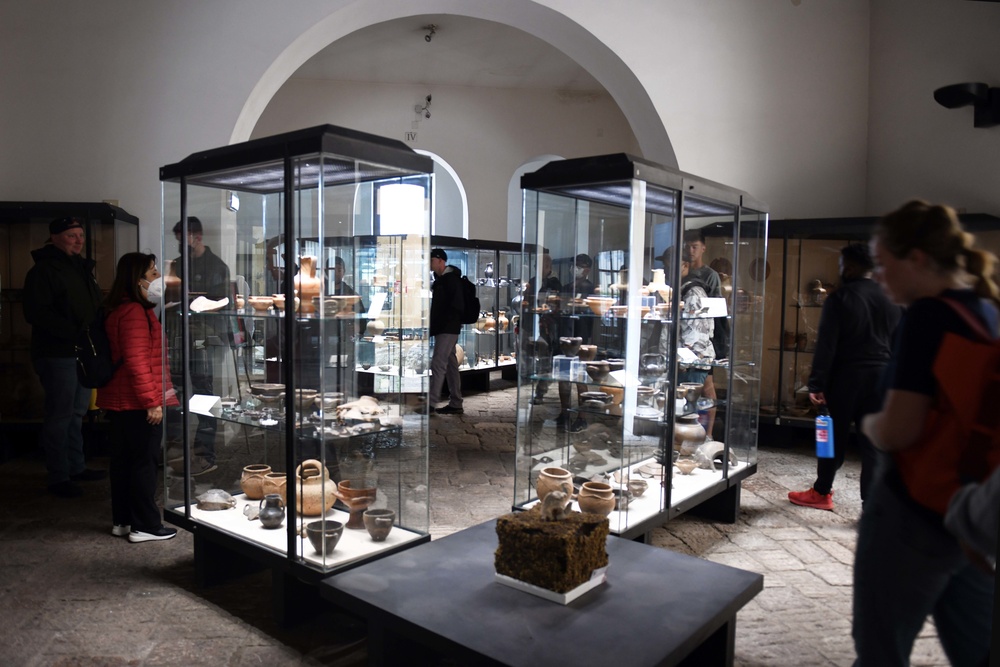 U.S. Military Members Volunteer at Archaeological Museum