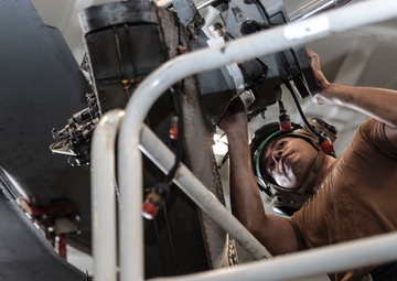 Abraham Lincoln Sailors conduct aircraft maintenance