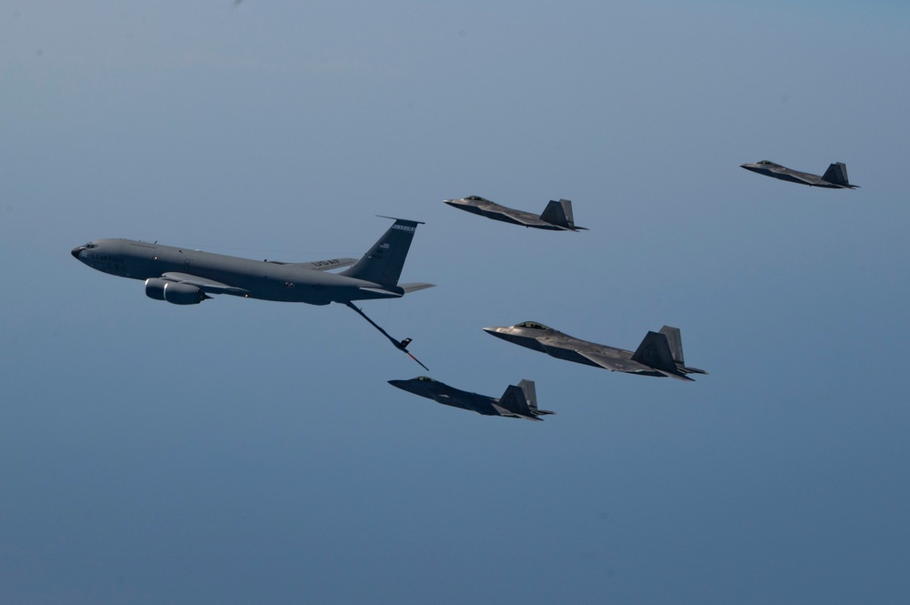 DVIDS - Images - Sentry Savannah air refueling [Image 4 of 18]