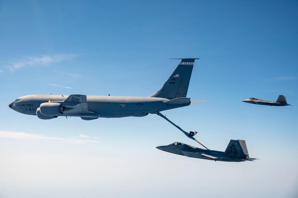 DVIDS - Images - Sentry Savannah air refueling [Image 16 of 18]