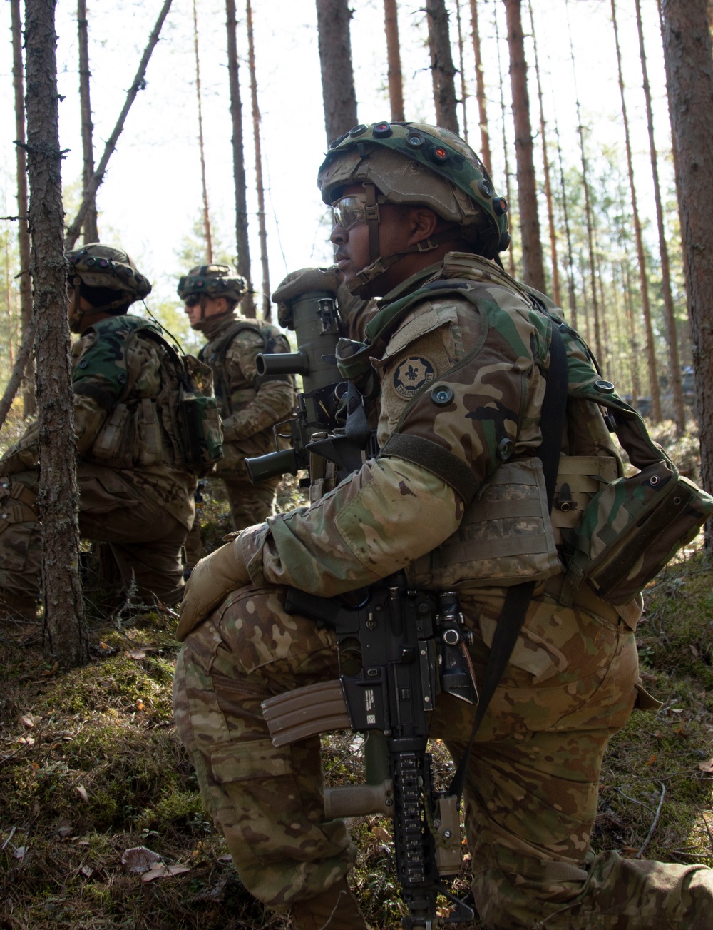 2CR Cavalry Scouts Conduct Dismounted Reconnaissance