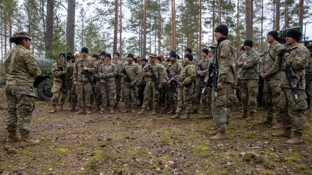 Soldiers assigned to 4th Squadron, 2d Cavalry Regiment receive Exercise Arrow 22 briefing