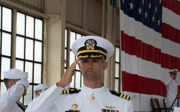 VP-10’s Red Lancers Conduct Change of Command