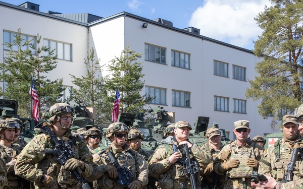 U.S. Army Soldiers receive a ramp brief during Exercise Arrow 22