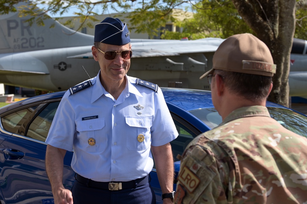 Lt. Gen. Sasseville visits the PRANG