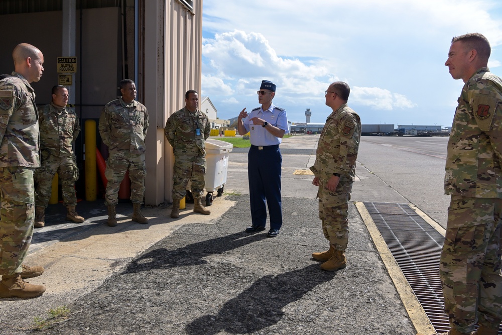 Lt. Gen. Sasseville visits the PRANG