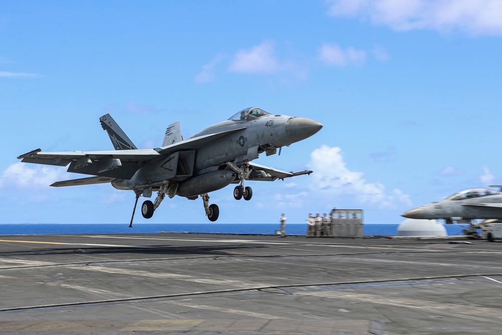 Abraham Lincoln conducts flight operations