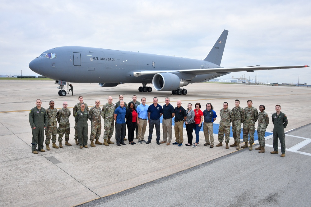 Air Force Reserve Civic Leaders visit the 301st Fighter Wing