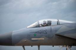 Checkered Flag 22-2 jet arrivals