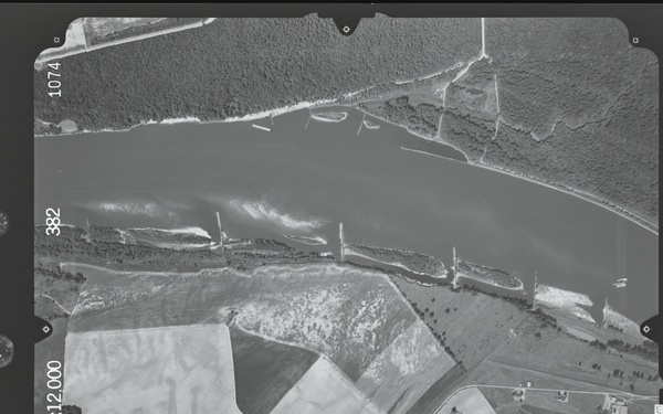 083232.158 - Arkansas River.382.5 S