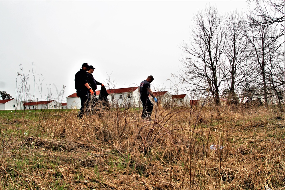 Dozens of Fort McCoy members help with Earth Day cleanup of cantonment area