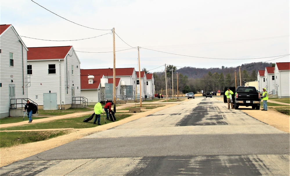 Dozens of Fort McCoy members help with Earth Day cleanup of cantonment area