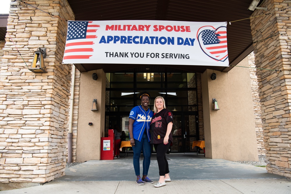 Team Osan recognizes, celebrates military spouses