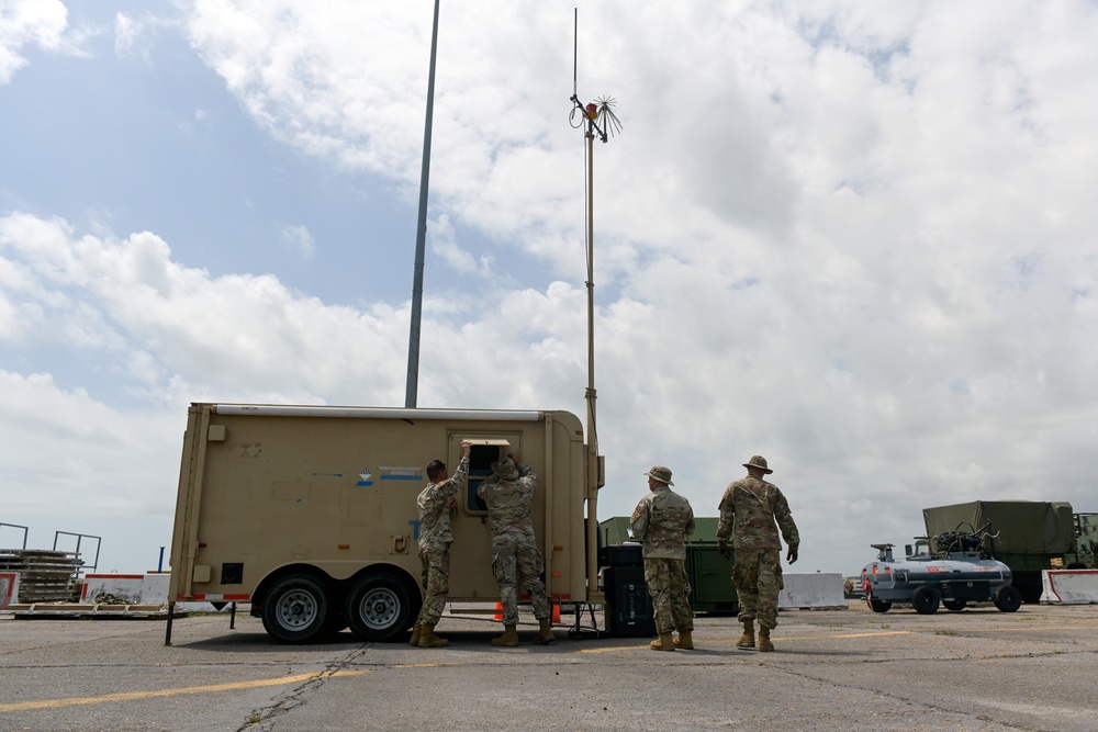 156 CRG ramp operations during SSTK22