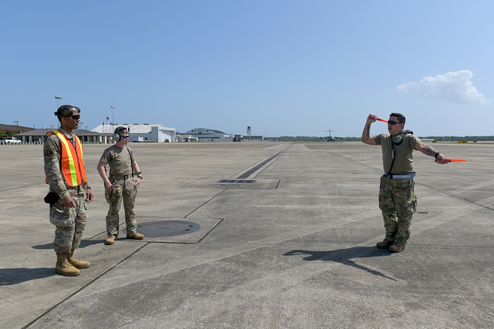 156 CRG ramp operations during SSTK22